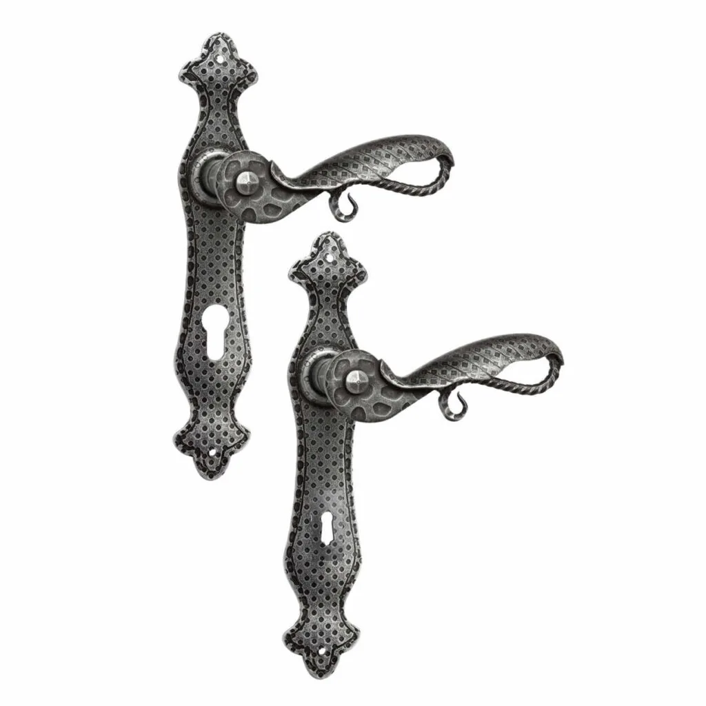 Kovana kvaka Cortina