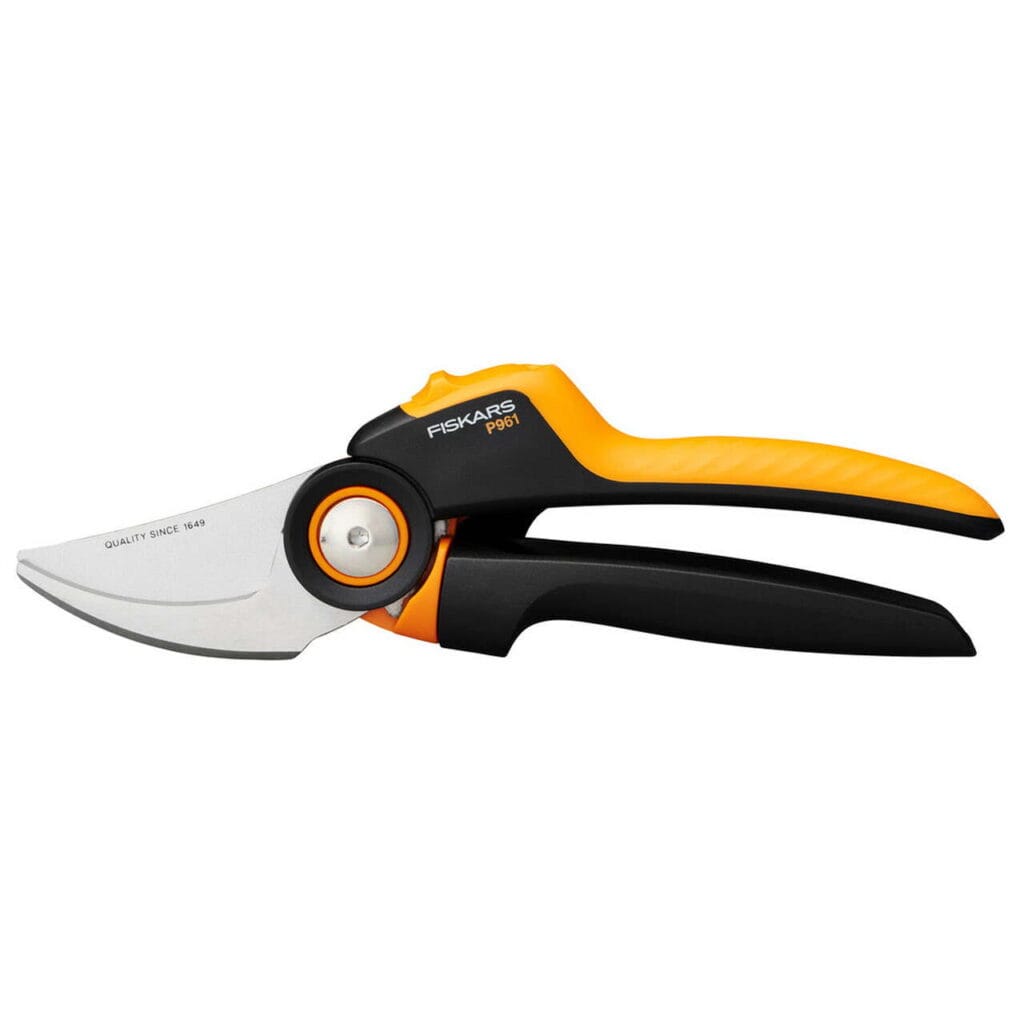Fiskars vrtne skare X serija L P961