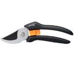 Fiskars Solid vrtne skare P121