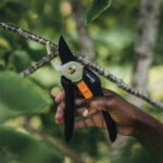 Fiskars Solid vrtne skare P121 2