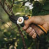 Vrtne skare Fiskars P361 Solid1