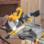DEWALT DWS780 QS potezna preklopna pila 305 mm 1675 W7